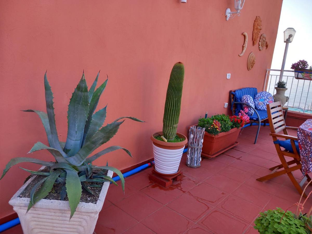 Terrazza Miracapri Lägenhet Pozzuoli Exteriör bild