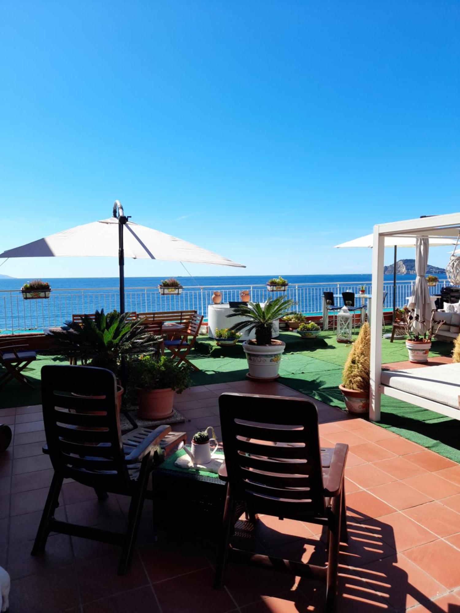 Terrazza Miracapri Lägenhet Pozzuoli Exteriör bild