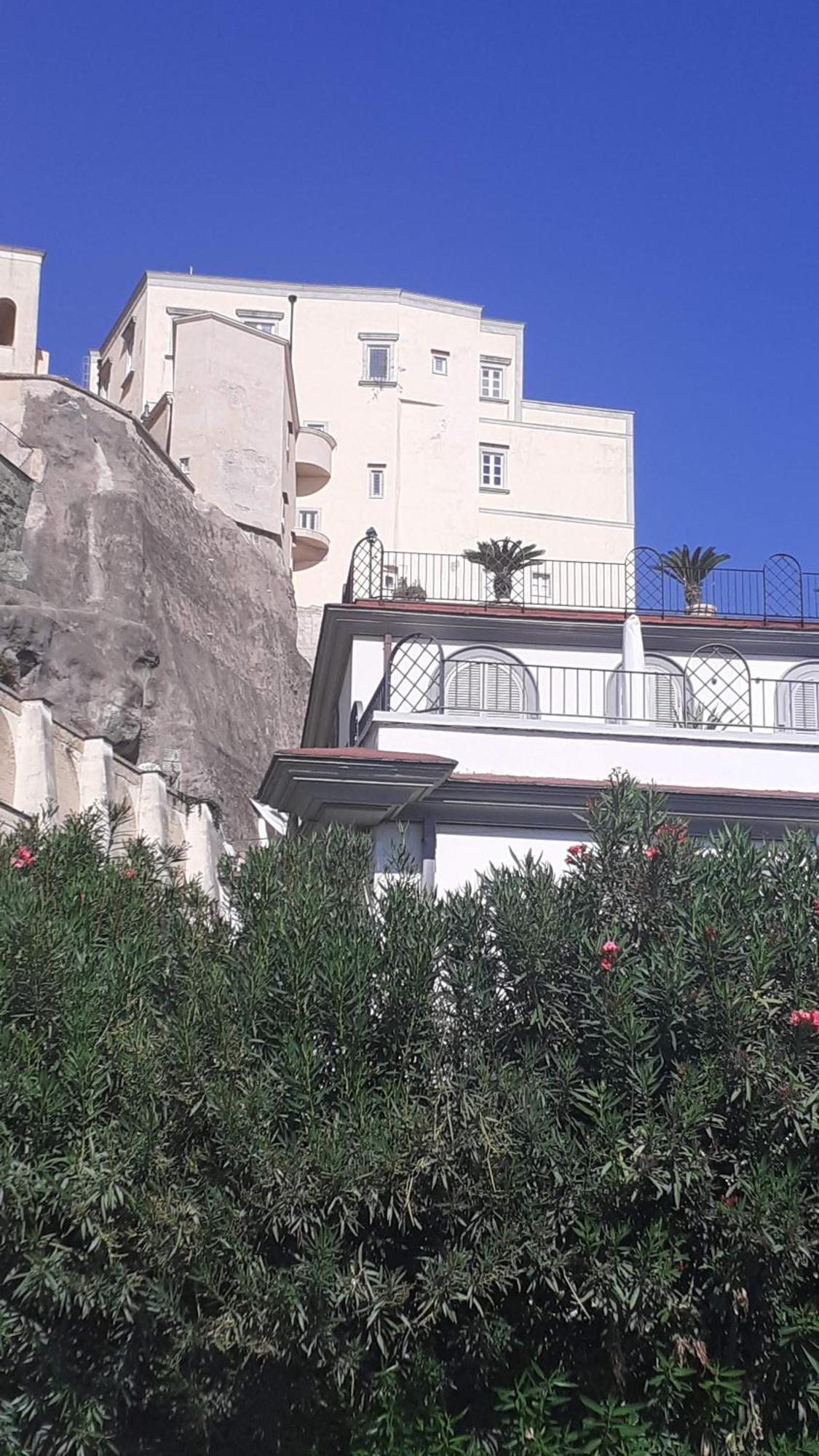 Terrazza Miracapri Lägenhet Pozzuoli Exteriör bild