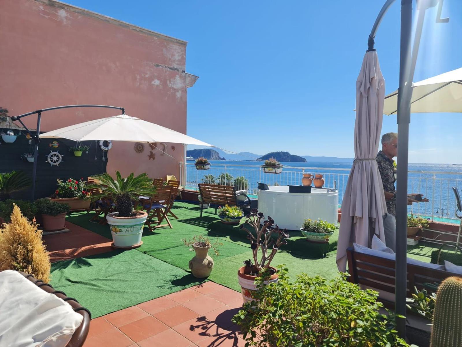 Terrazza Miracapri Lägenhet Pozzuoli Exteriör bild